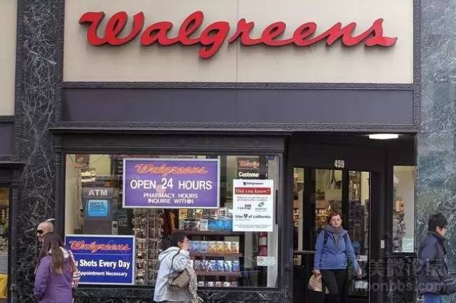 Walgreens股价跌超4.3% 传出与私募Sycamore Partners卖盘消息